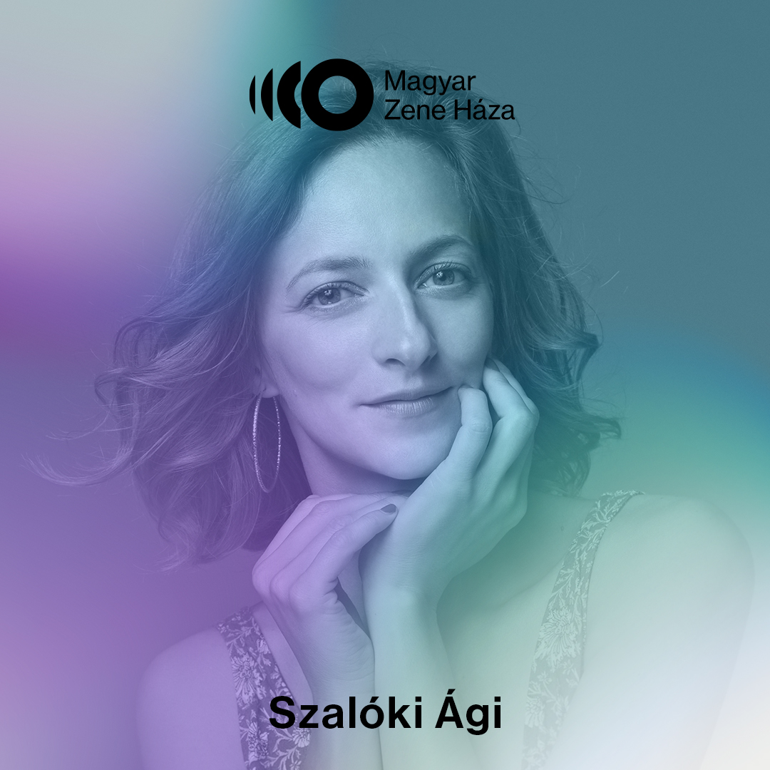 Szalóki Ági énekes: